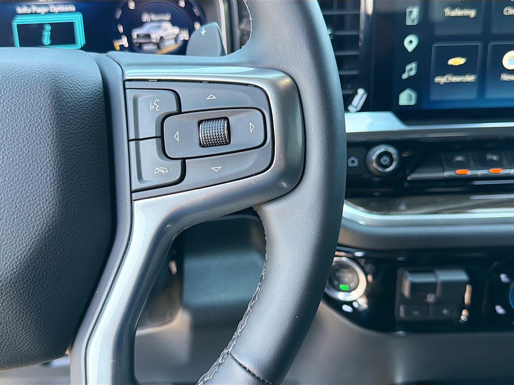 Used 2026 Chevrolet Silverado 1500 LT Trail Boss w/ LT Trail Boss Premium Package image 37