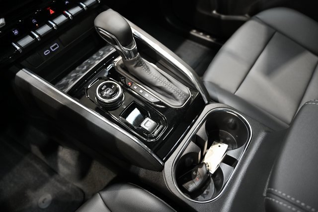 New 2026 GMC Canyon Elevation w/ Convenience Package image 20