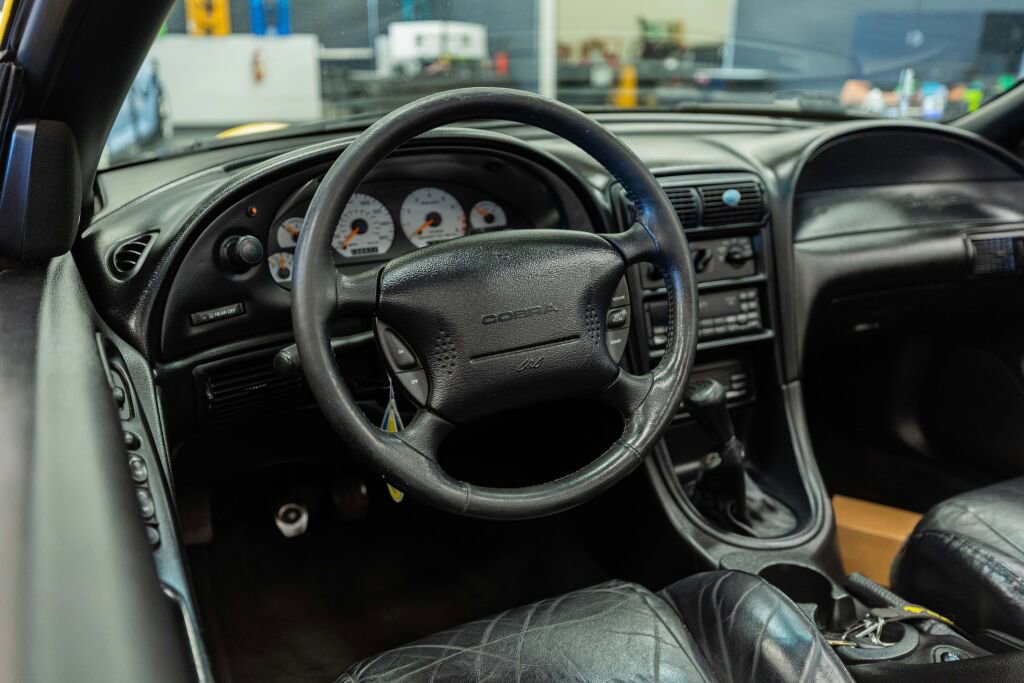 Used 1998 Ford Mustang Cobra RWD image 10