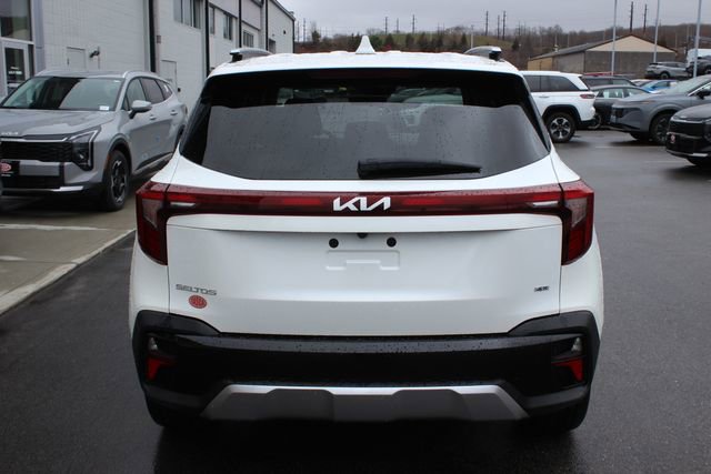 Used 2025 Kia Seltos SX image 32