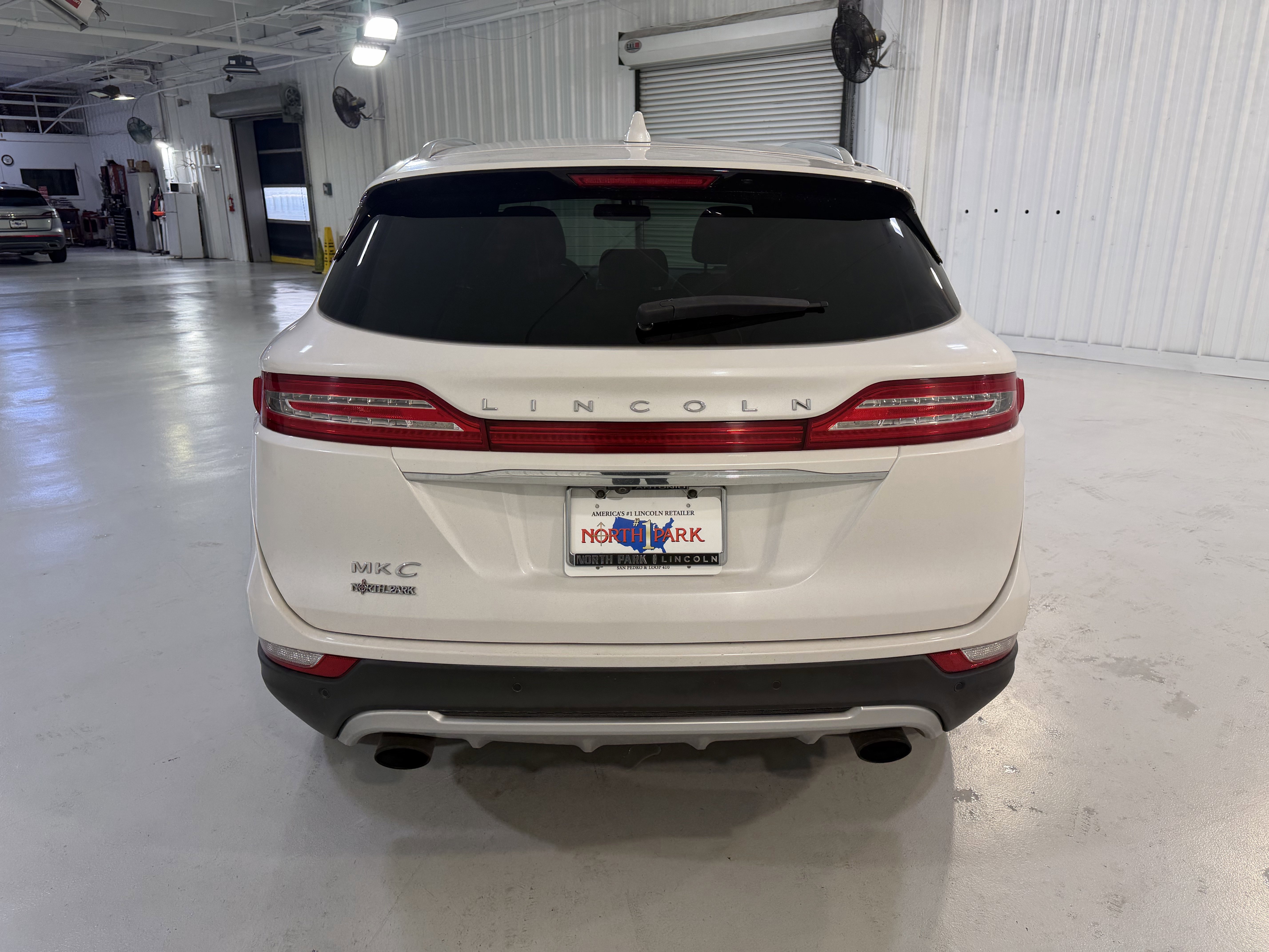 Used 2019 Lincoln MKC Premiere FWD image 4