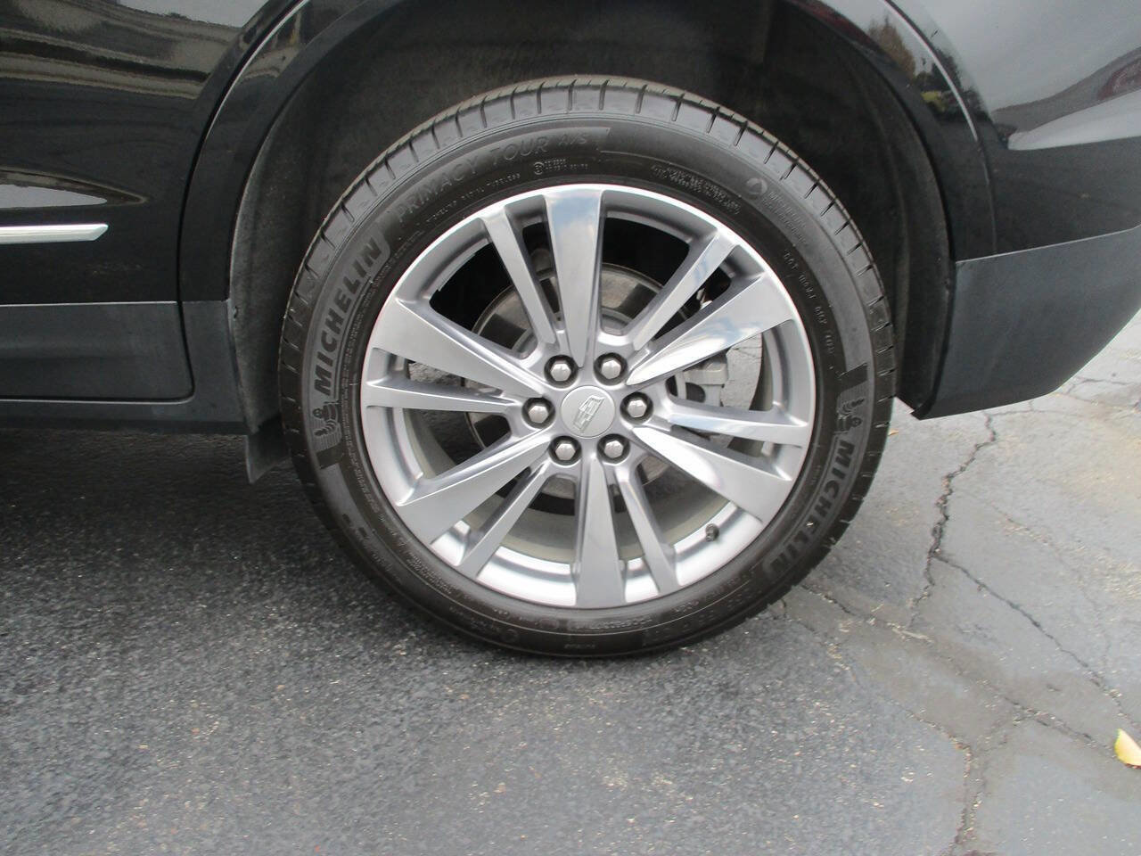 Used 2024 Cadillac XT5 Premium Luxury image 11