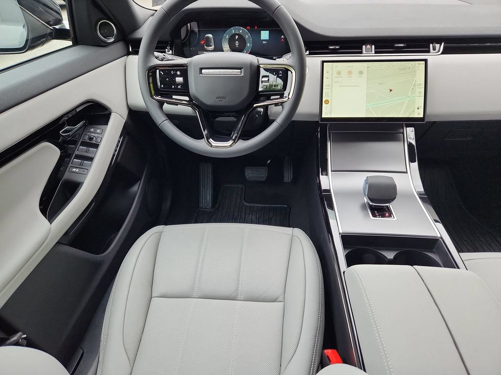 New 2026 Land Rover Range Rover Evoque S AWD/4WD image 4