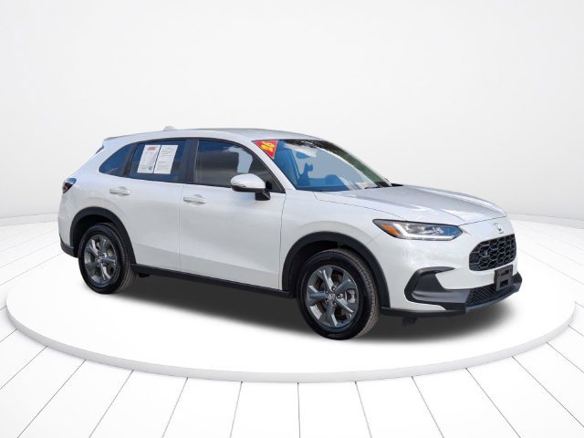 Used 2026 Honda HR-V LX image 2