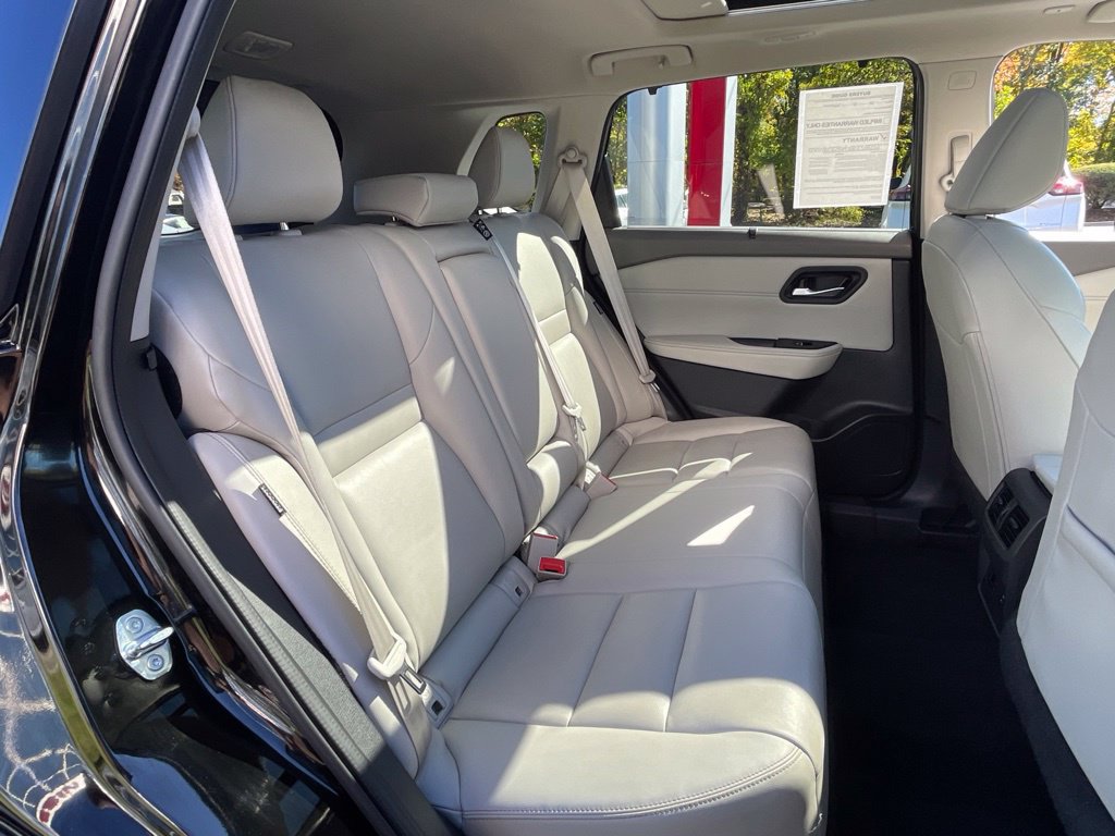 Certified 2023 Nissan Rogue SL w/ SL Premium Package AWD/4WD image 23
