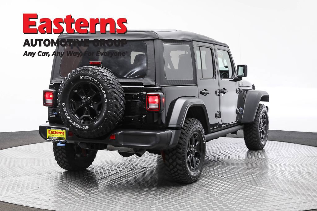 Used 2023 Jeep Wrangler Unlimited w/ Cold Weather Group AWD/4WD image 5