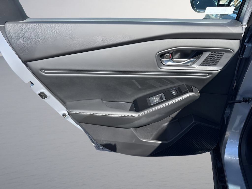 Used 2023 Honda Accord Touring image 29