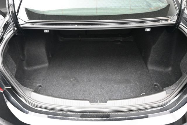 Used 2024 Chevrolet Malibu RS FWD image 19