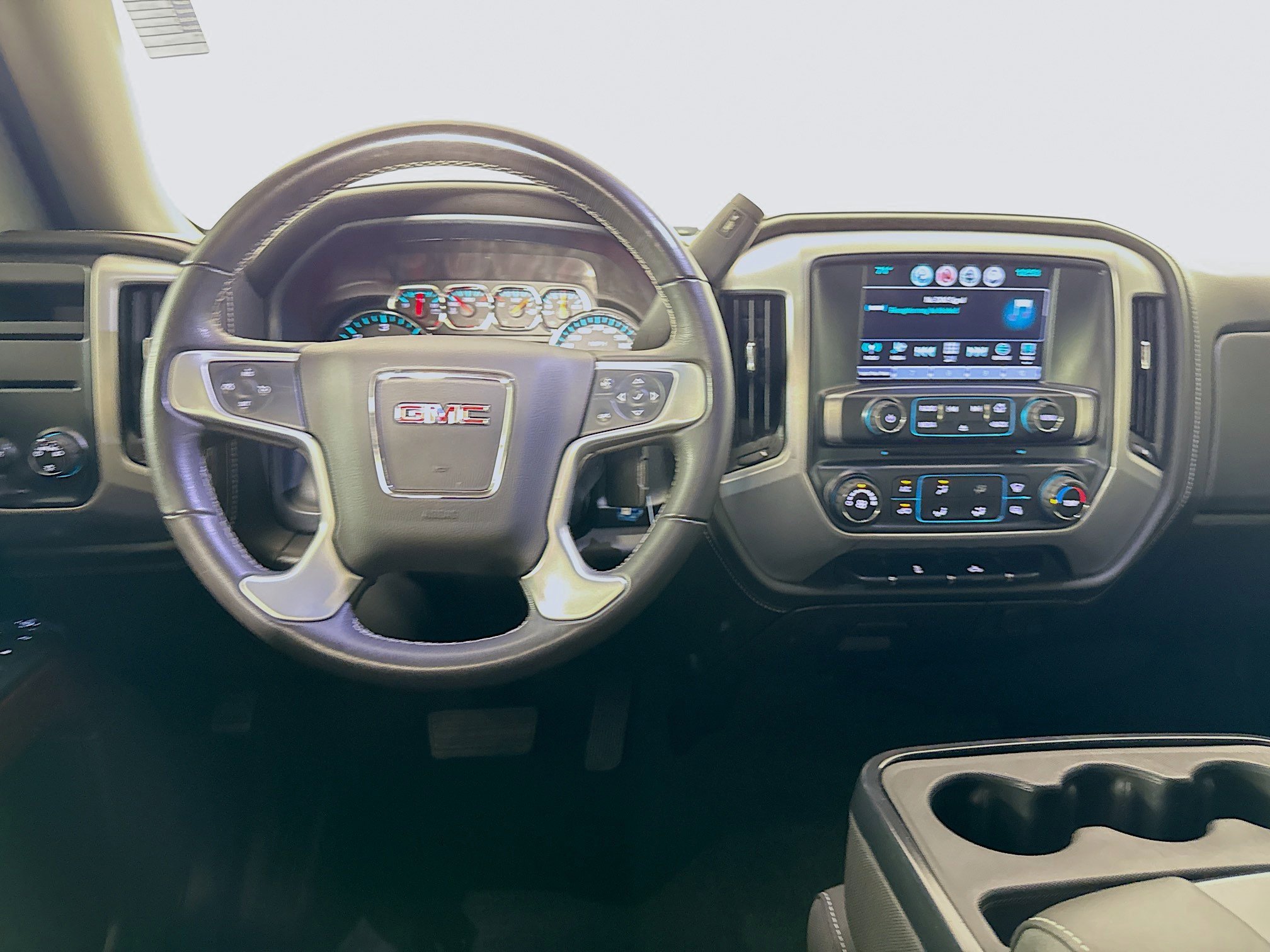 Used 2018 GMC Sierra 1500 SLE image 26