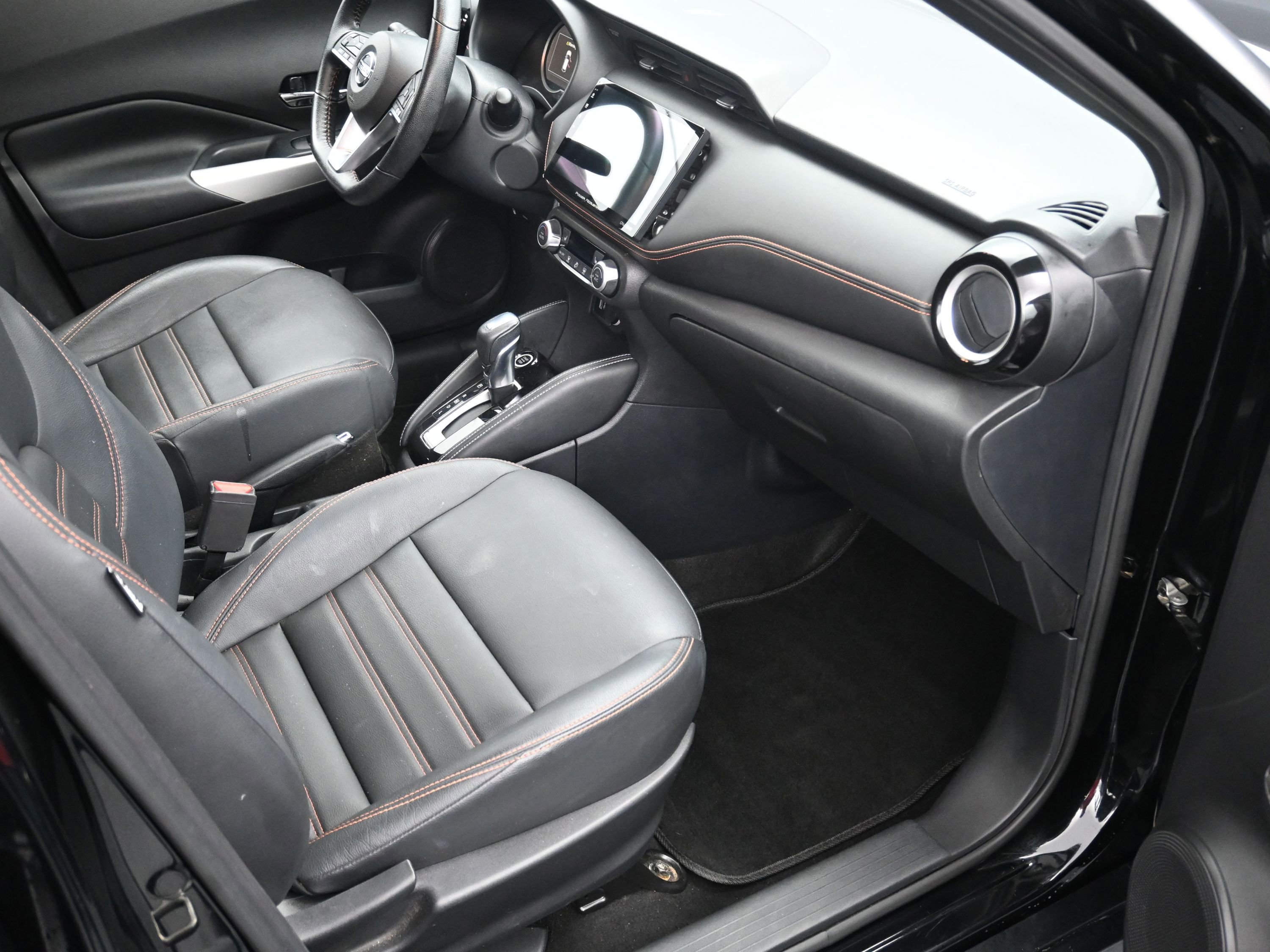 Used 2020 Nissan Kicks SR w/ SR Premium Package image 11