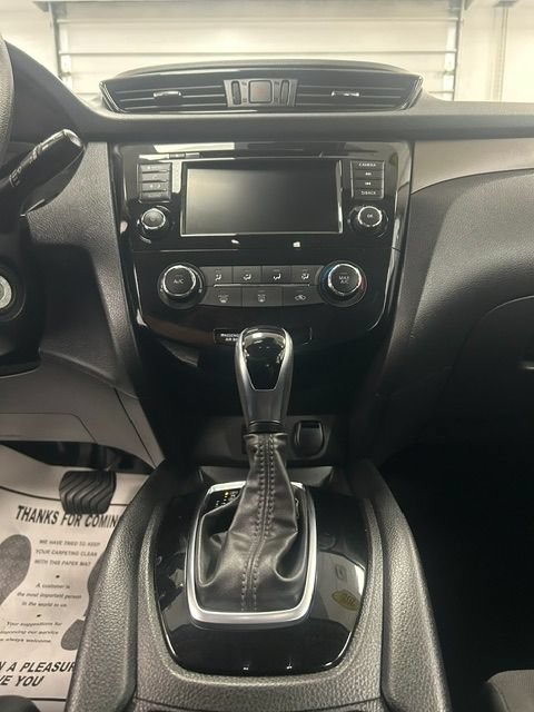 Used 2020 Nissan Rogue Sport S AWD/4WD image 13