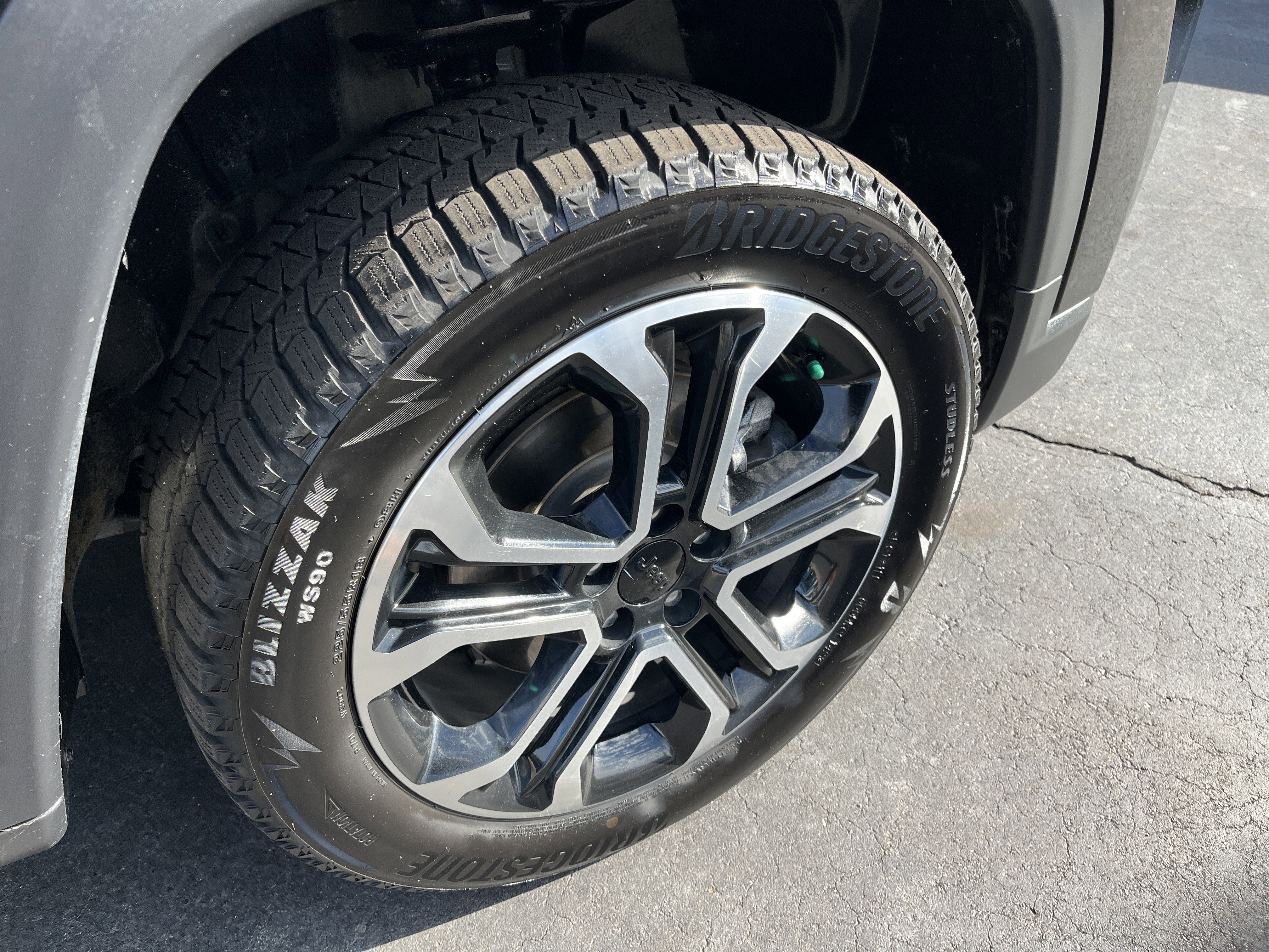 Used 2022 Jeep Compass Limited w/ Sun and Sound Group image 4