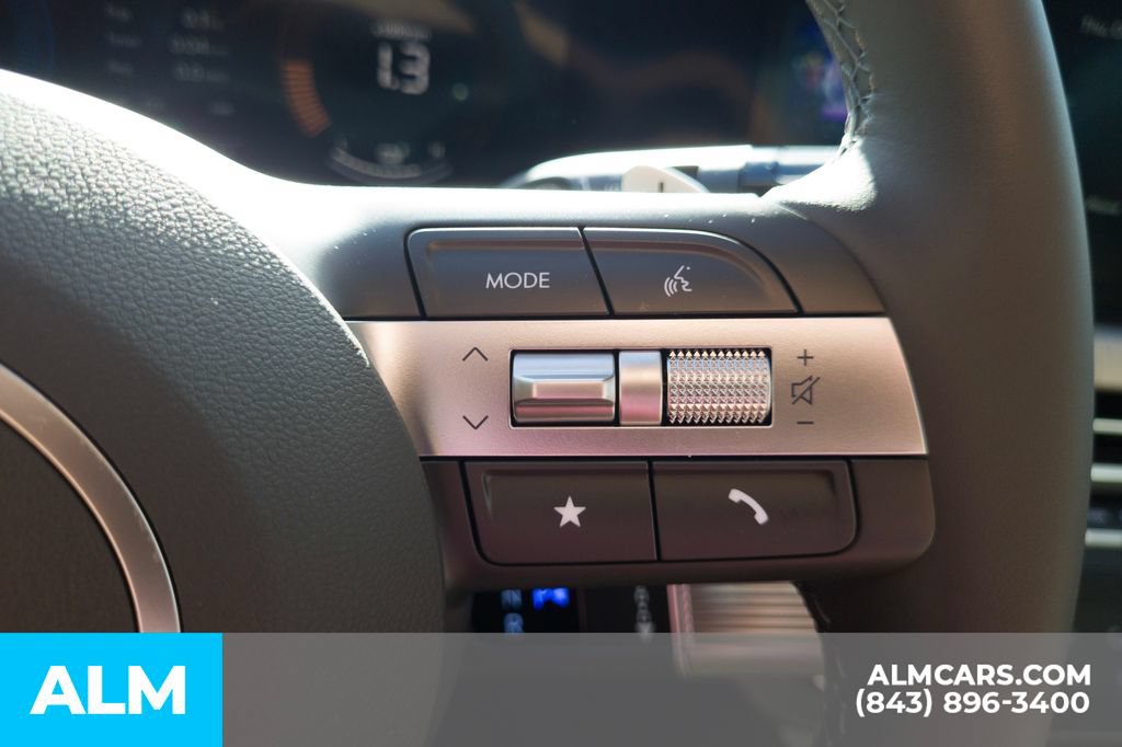 Certified 2025 Hyundai Sonata SEL FWD image 29