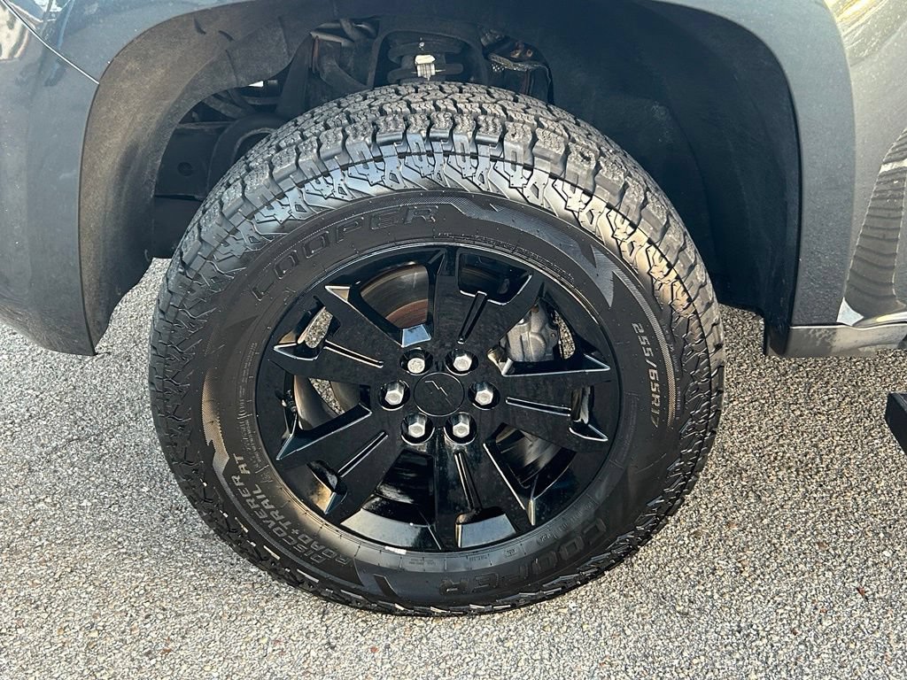 Used 2018 Chevrolet Colorado LT w/ LT Convenience Package RWD image 19