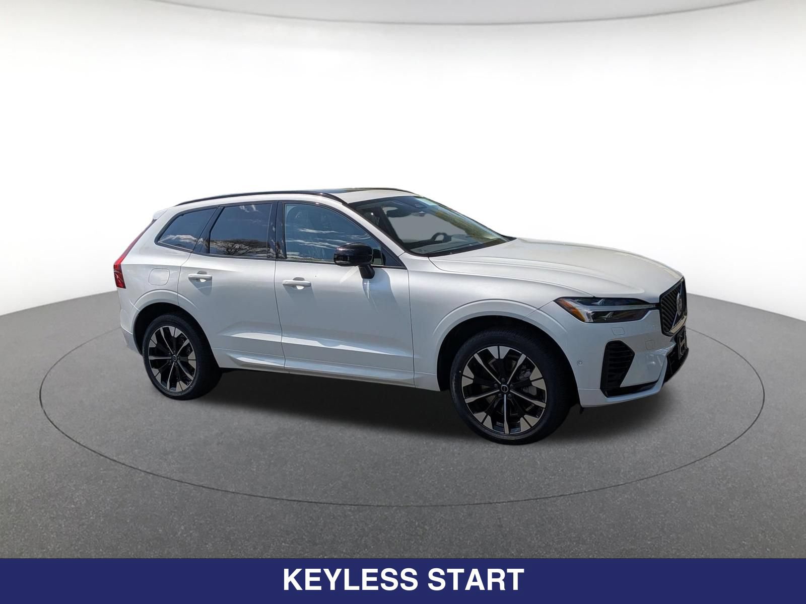 New 2026 Volvo XC60 T8 Plus w/ Protection Package Premier AWD/4WD image 3