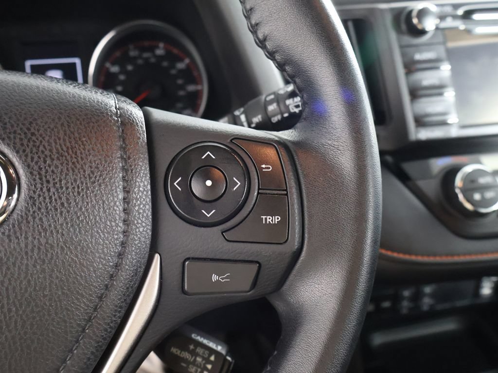 Used 2017 Toyota RAV4 SE AWD/4WD image 43