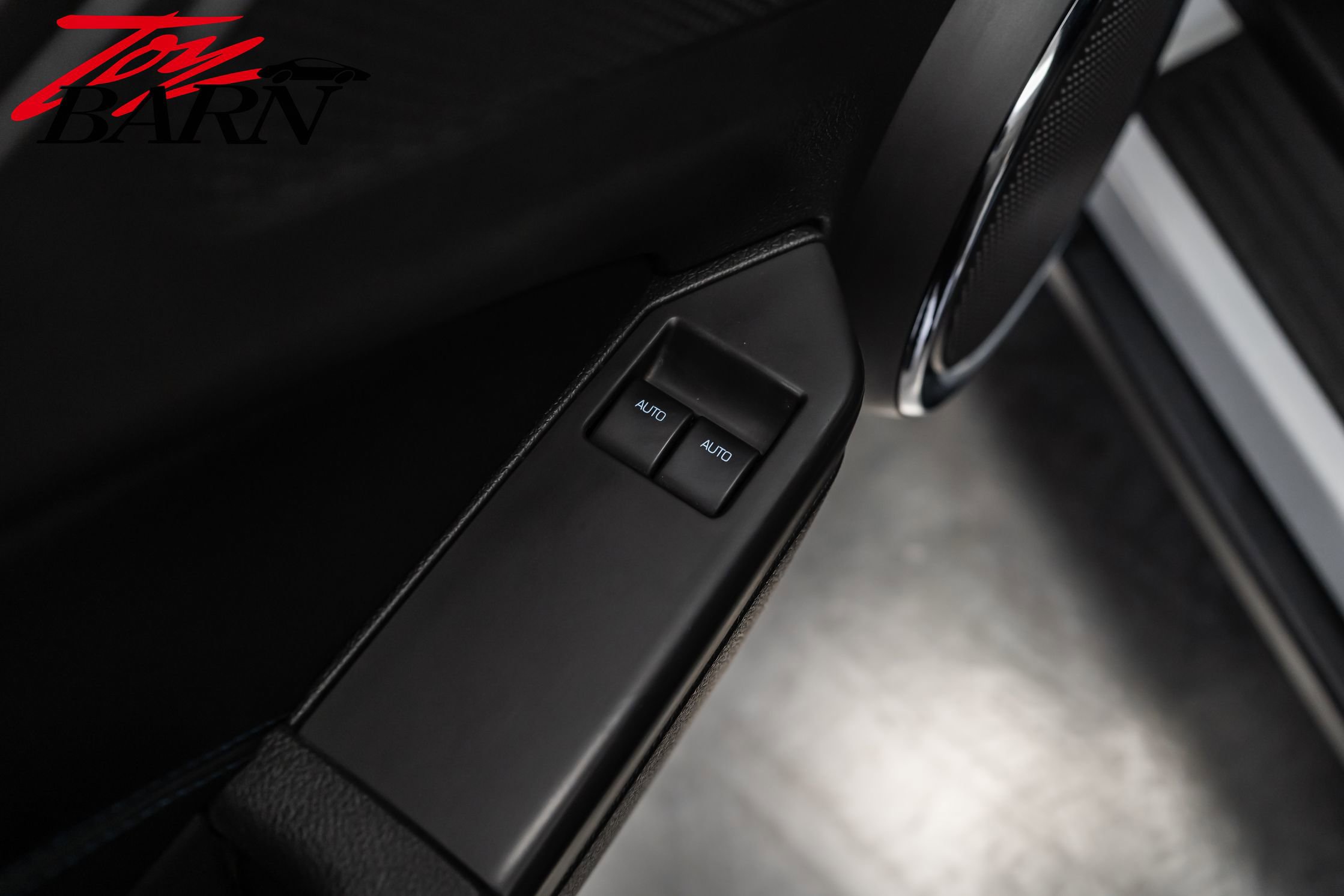 Used 2012 Ford Mustang GT Premium image 20