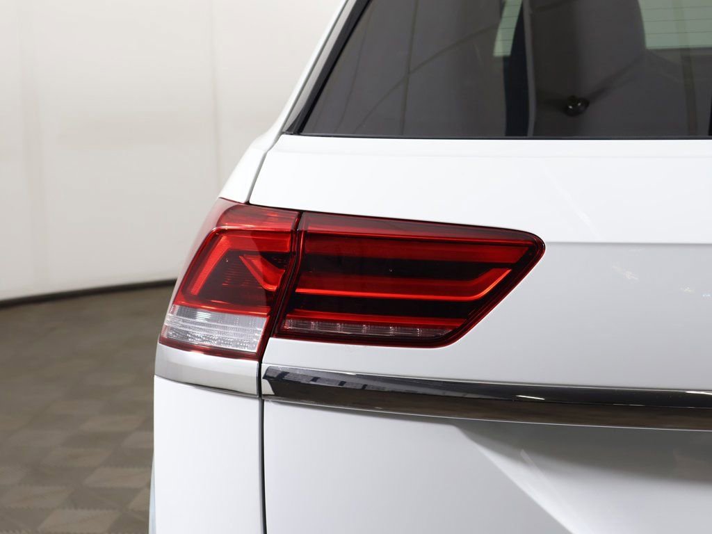 Used 2023 Volkswagen Atlas Cross Sport SE w/ Panoramic Sunroof Package image 15