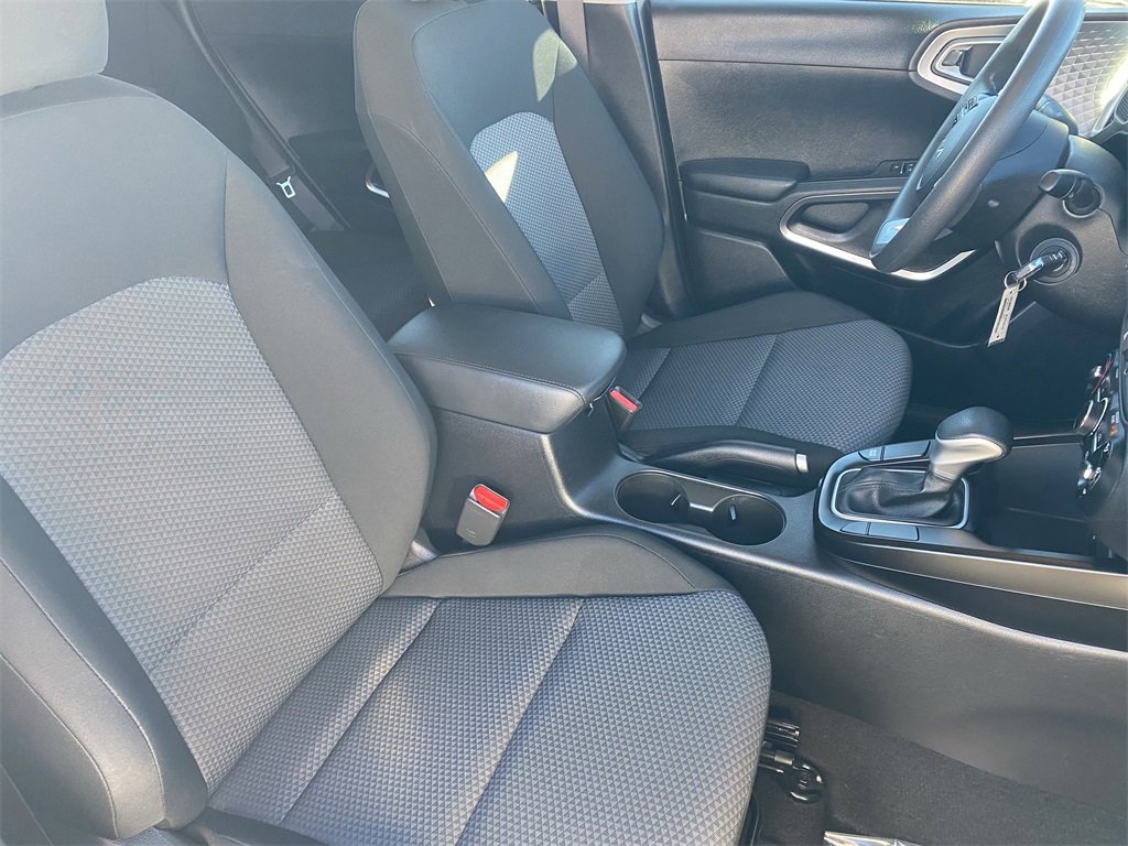 Used 2023 Kia Soul LX w/ Option Group 015 image 13