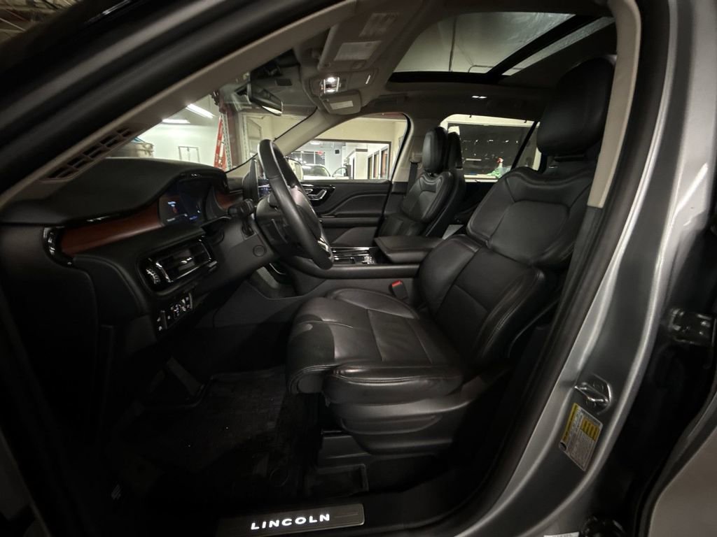 Used 2021 Lincoln Aviator Grand Touring w/ Equipment Group 302A image 13