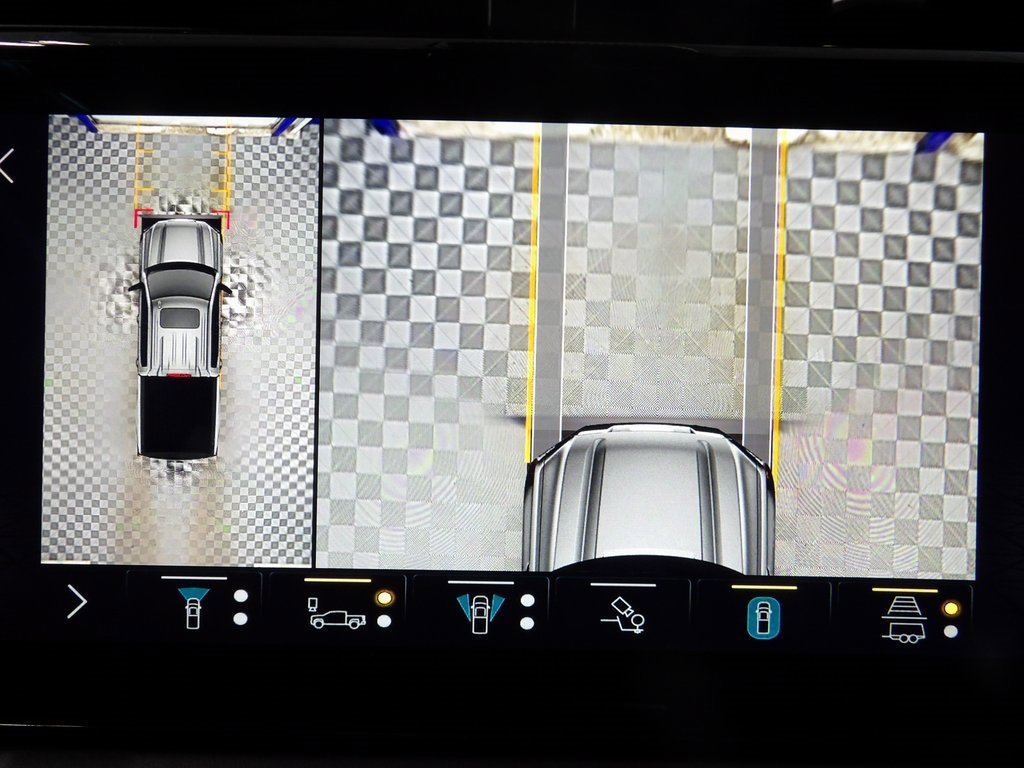 Used 2022 GMC Sierra 1500 AT4X image 17