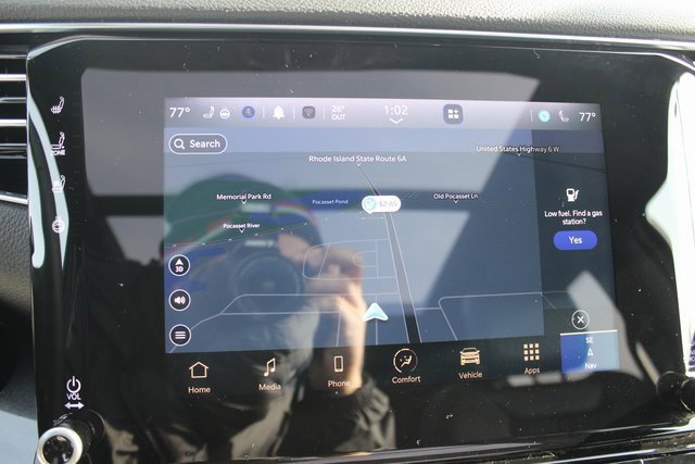 Used 2024 Jeep Wagoneer 4WD w/ Premium Group I image 5