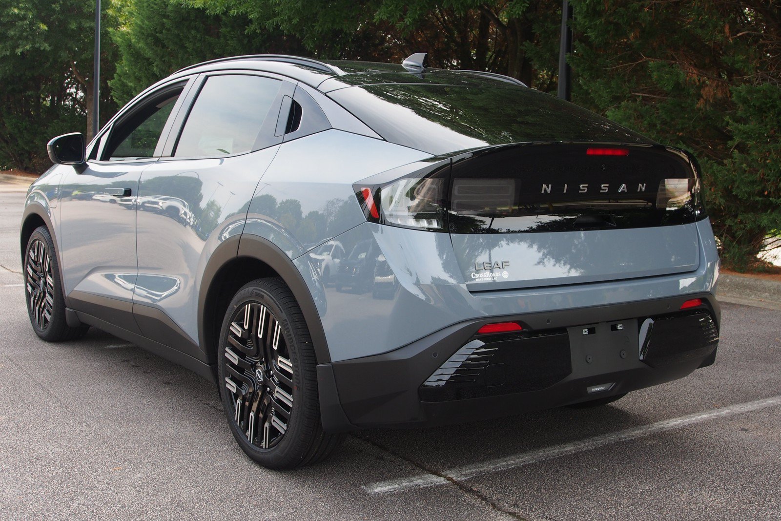 New 2026 Nissan Leaf Platinum+ FWD image 5