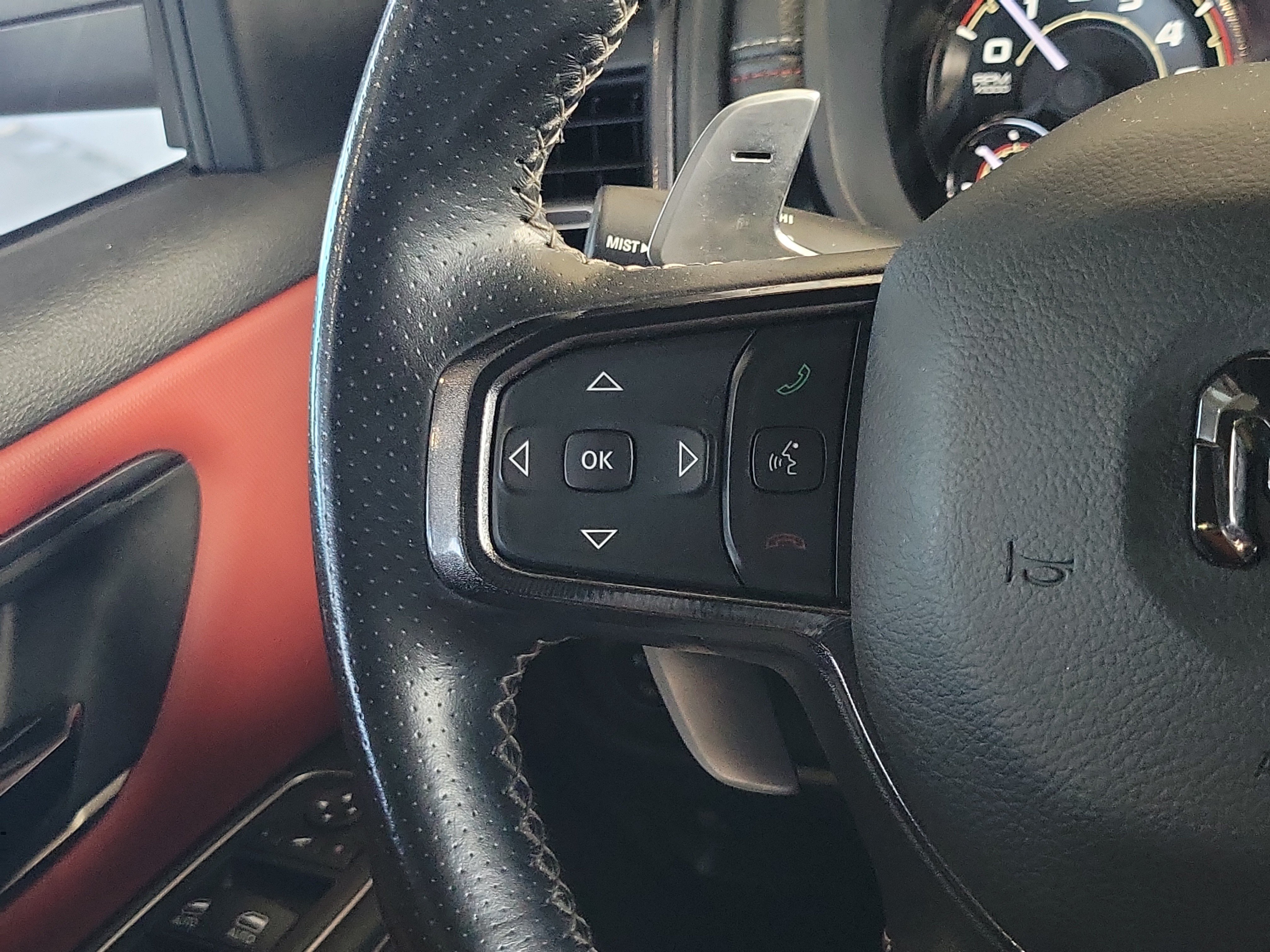 Used 2022 RAM 1500 TRX AWD/4WD image 23