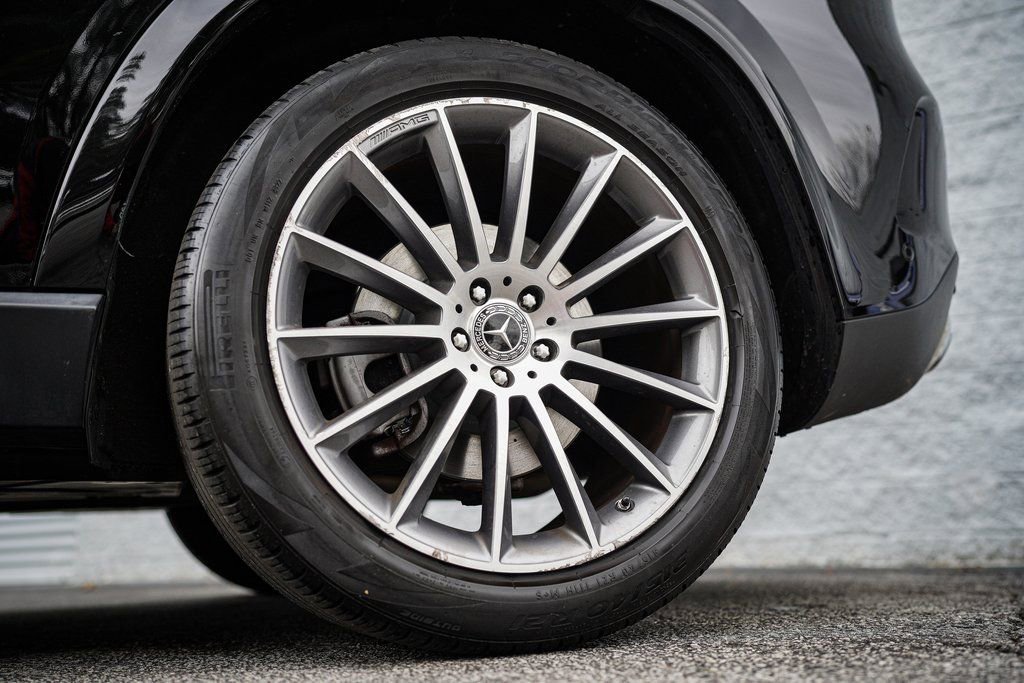 Used 2022 Mercedes-Benz GLE 450 4MATIC w/ Revised AMG Line Exterior image 15