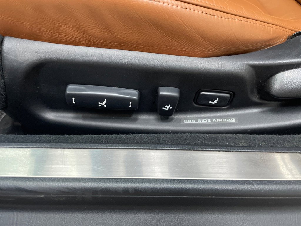 Used 2002 Lexus SC 430 Convertible image 26