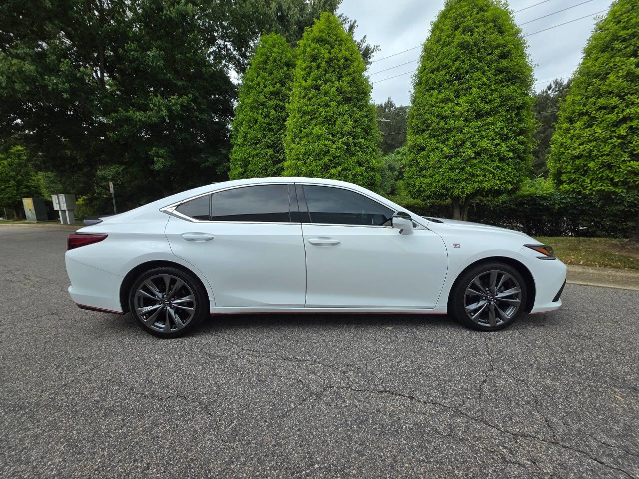 Used 2019 Lexus ES 350 F Sport w/ Accessory Package 2 FWD image 6