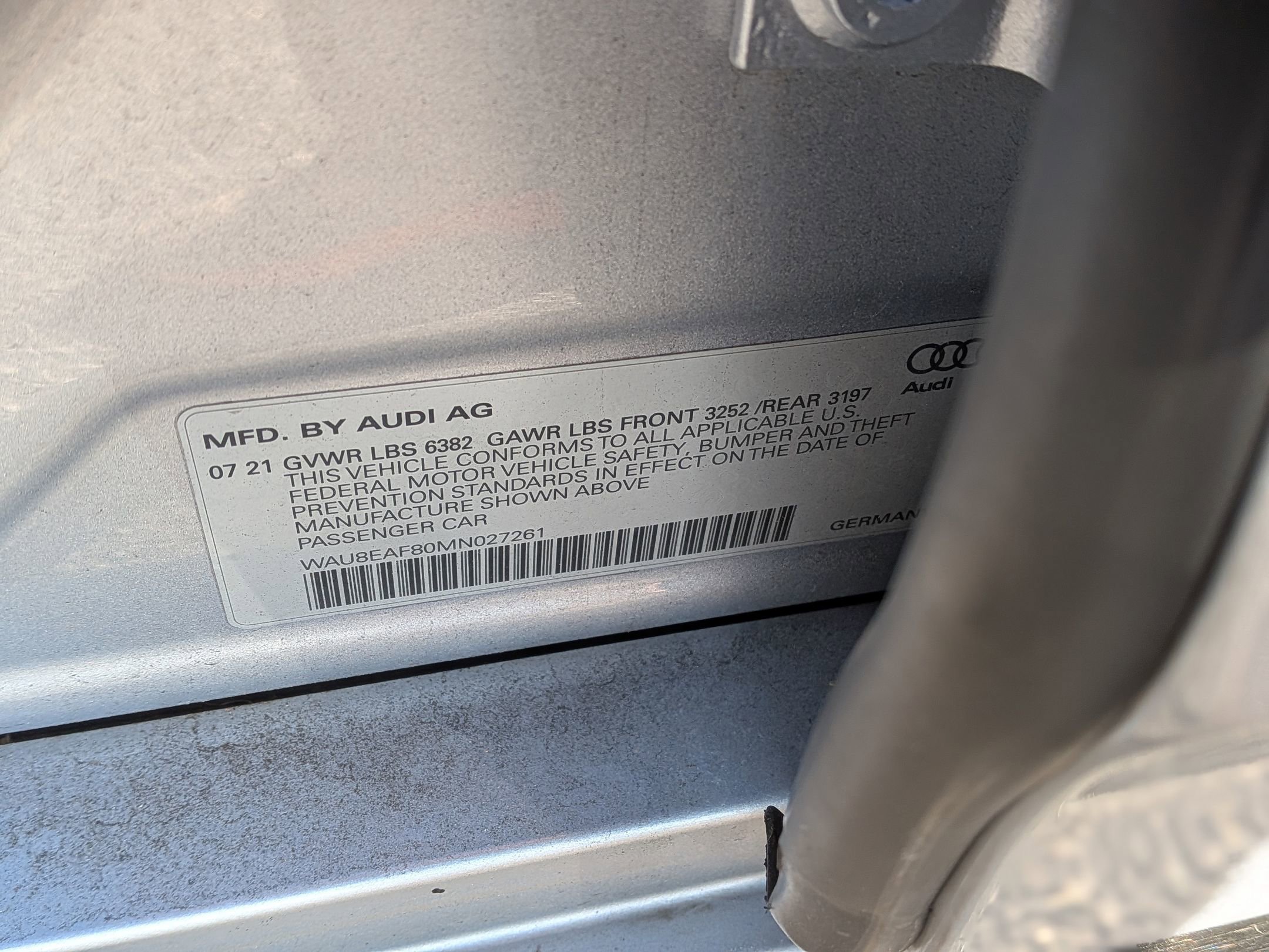 Used 2021 Audi A8 L 4.0T w/ Executive Plus Package image 36