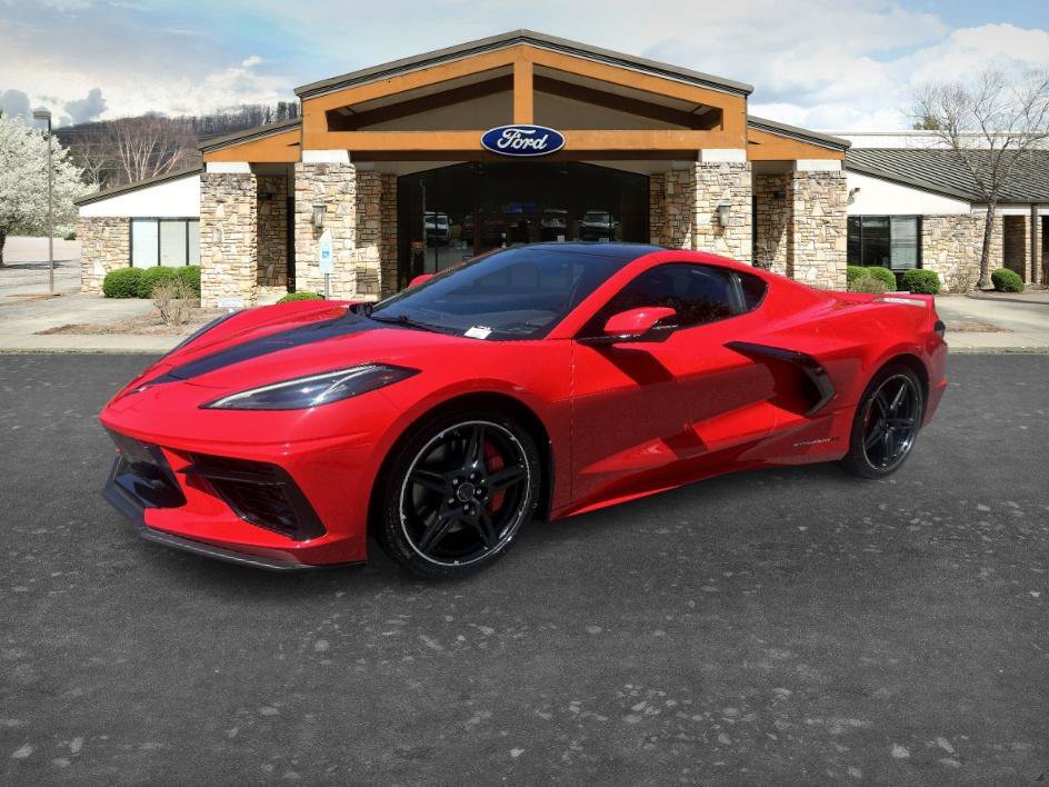 Used 2021 Chevrolet Corvette Stingray Coupe w/ Z51 Performance Package RWD image 1