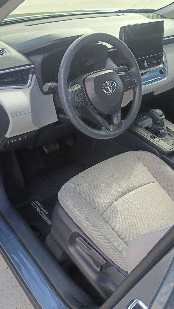 Used 2026 Toyota Corolla Cross L FWD image 11