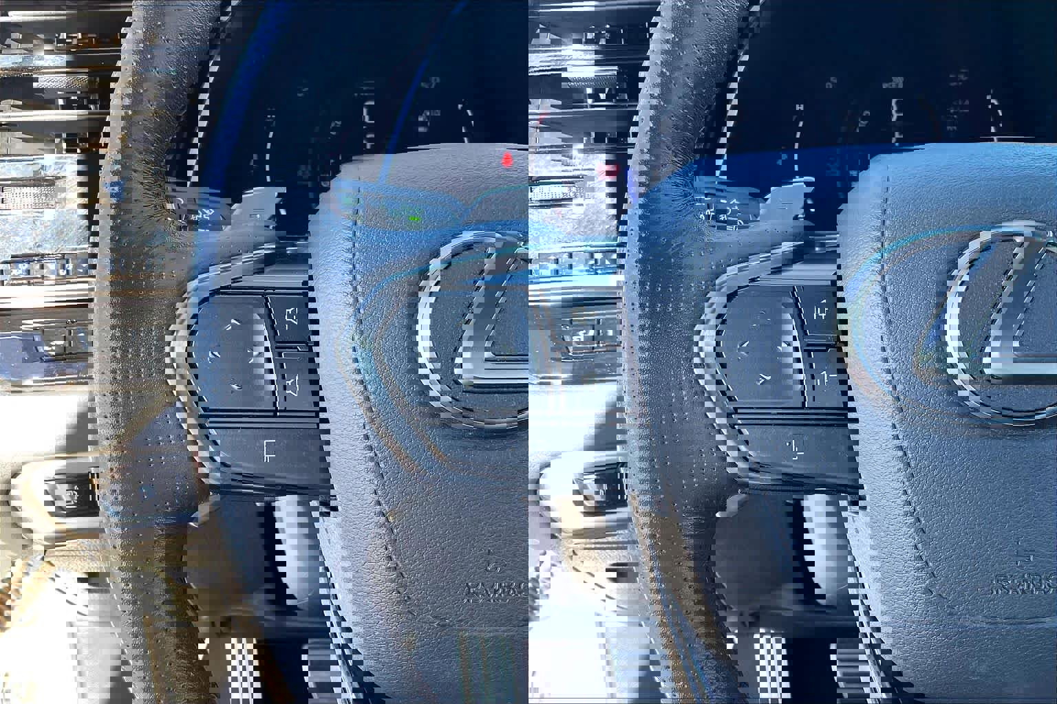 Used 2024 Lexus RX 500h F Sport w/ Convenience Package image 22