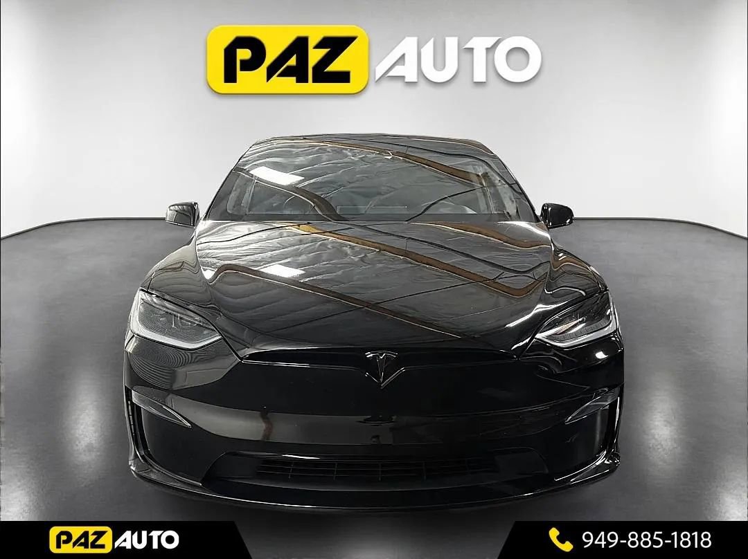 Used 2023 Tesla Model X Plaid image 8