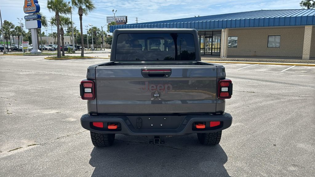 Used 2026 Jeep Gladiator Mojave AWD/4WD image 5