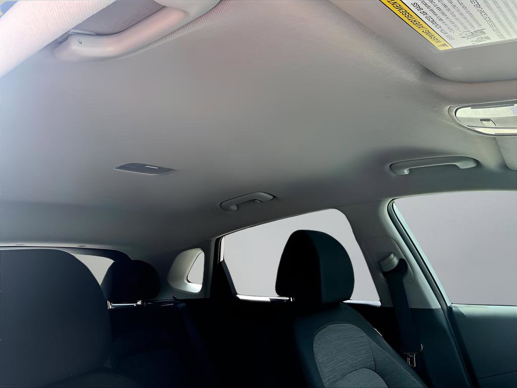 Used 2023 Hyundai Kona SE FWD image 19
