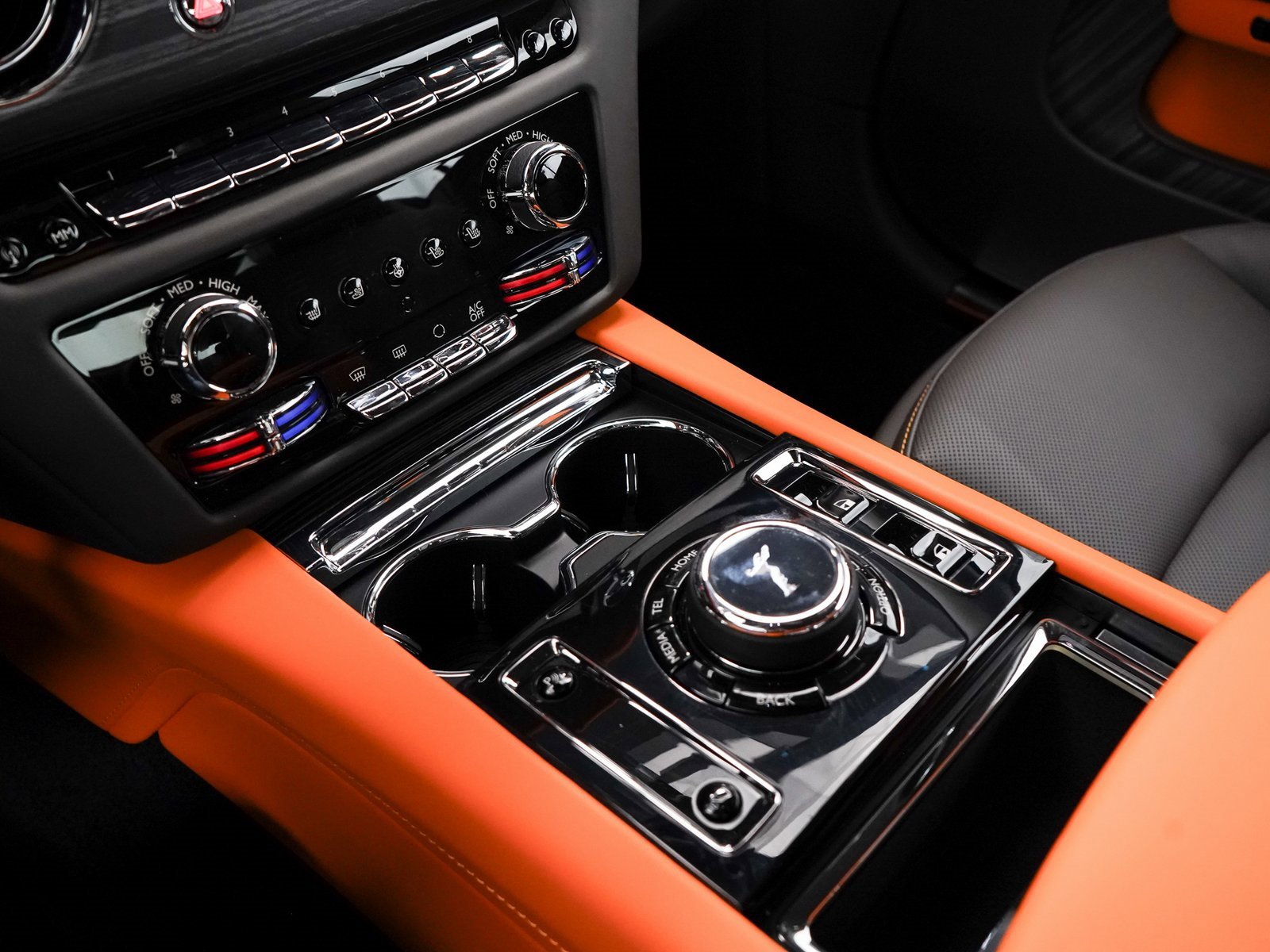 New 2025 Rolls-Royce Spectre w/ Spectre Launch Package image 34