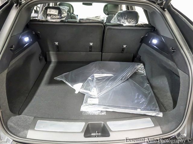New 2025 Cadillac Lyriq Sport w/ LPO, Floor Liner Package AWD/4WD image 18