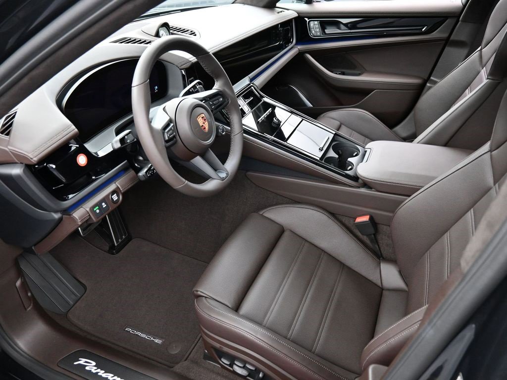 New 2026 Porsche Panamera GTS image 4