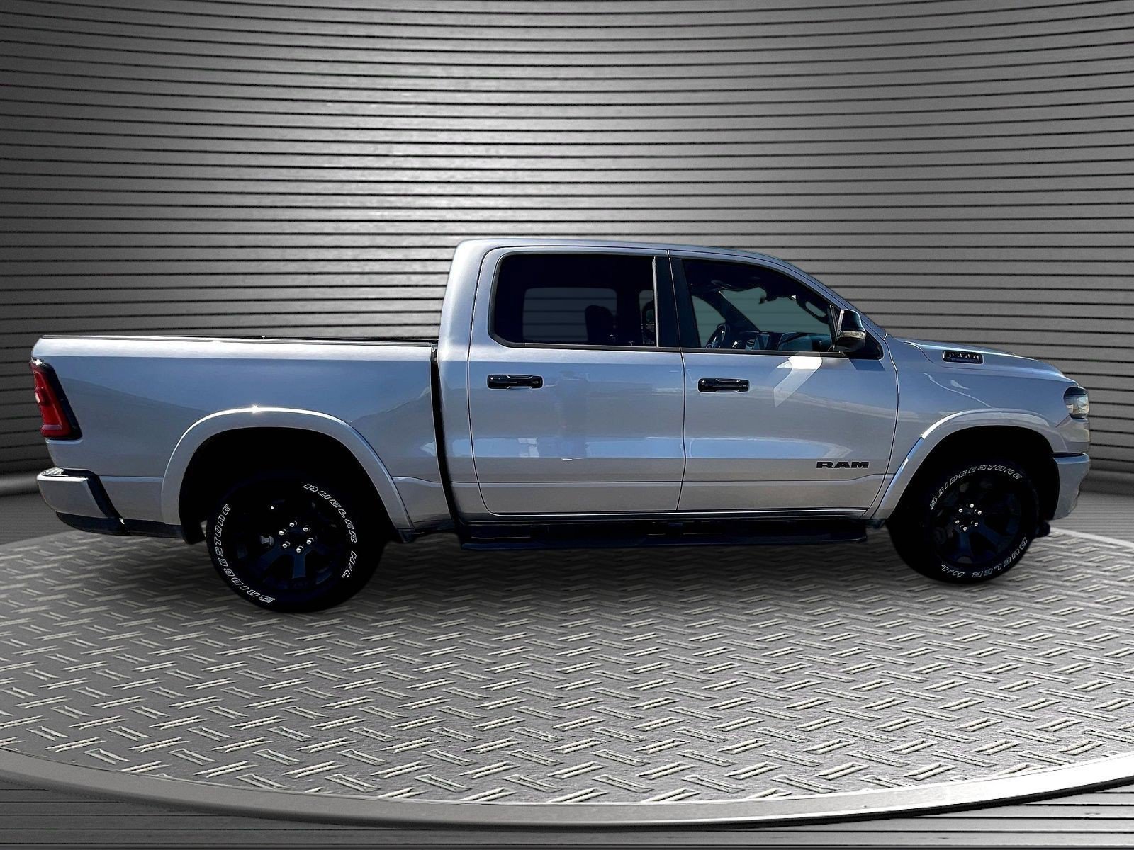 Used 2025 RAM 1500 Big Horn AWD/4WD image 8