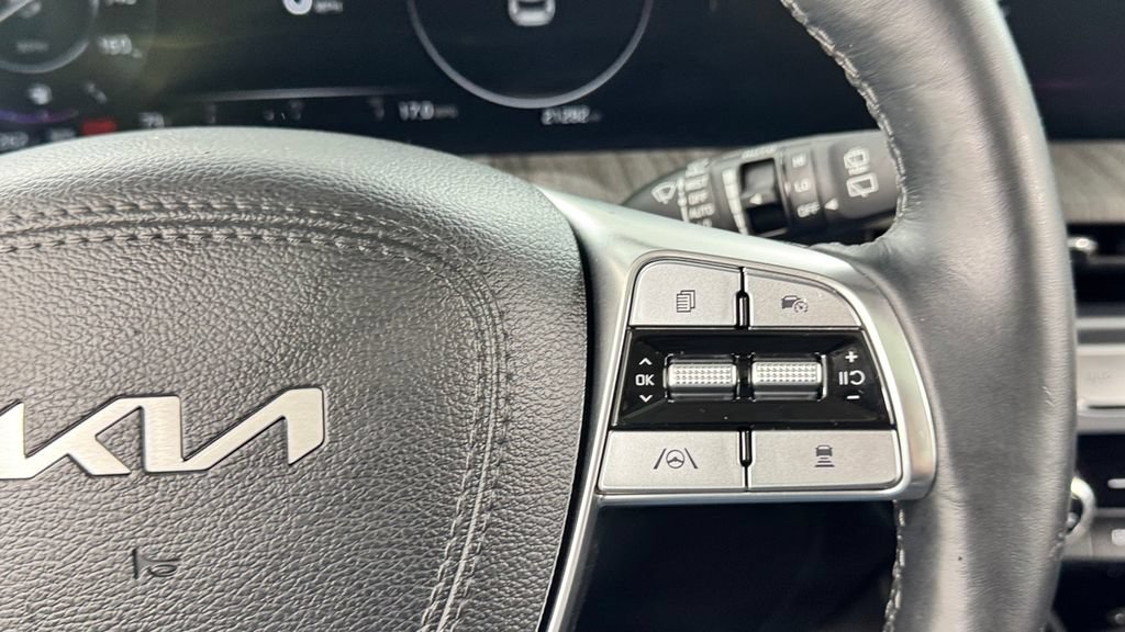 Used 2024 Kia Telluride SX Prestige AWD/4WD image 24