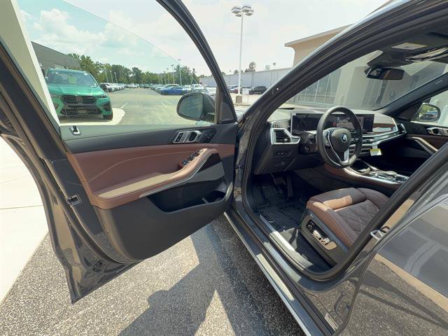 New 2026 BMW X5 xDrive50e AWD/4WD image 8