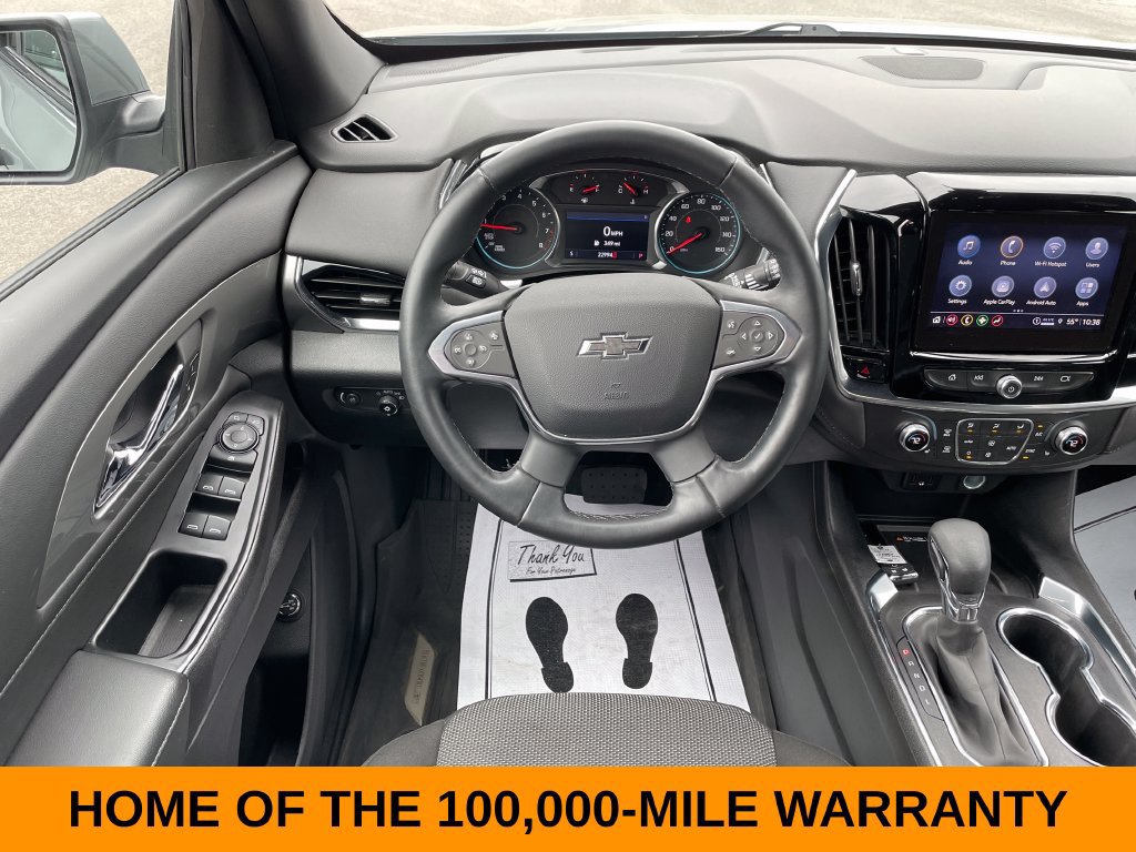 Used 2023 Chevrolet Traverse LT w/ Midnight/Sport Edition AWD/4WD image 18