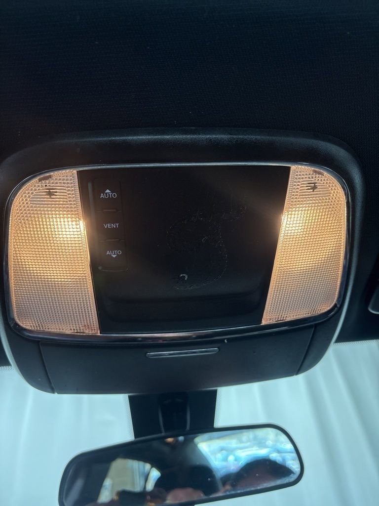 Used 2019 Dodge Charger SXT RWD image 20