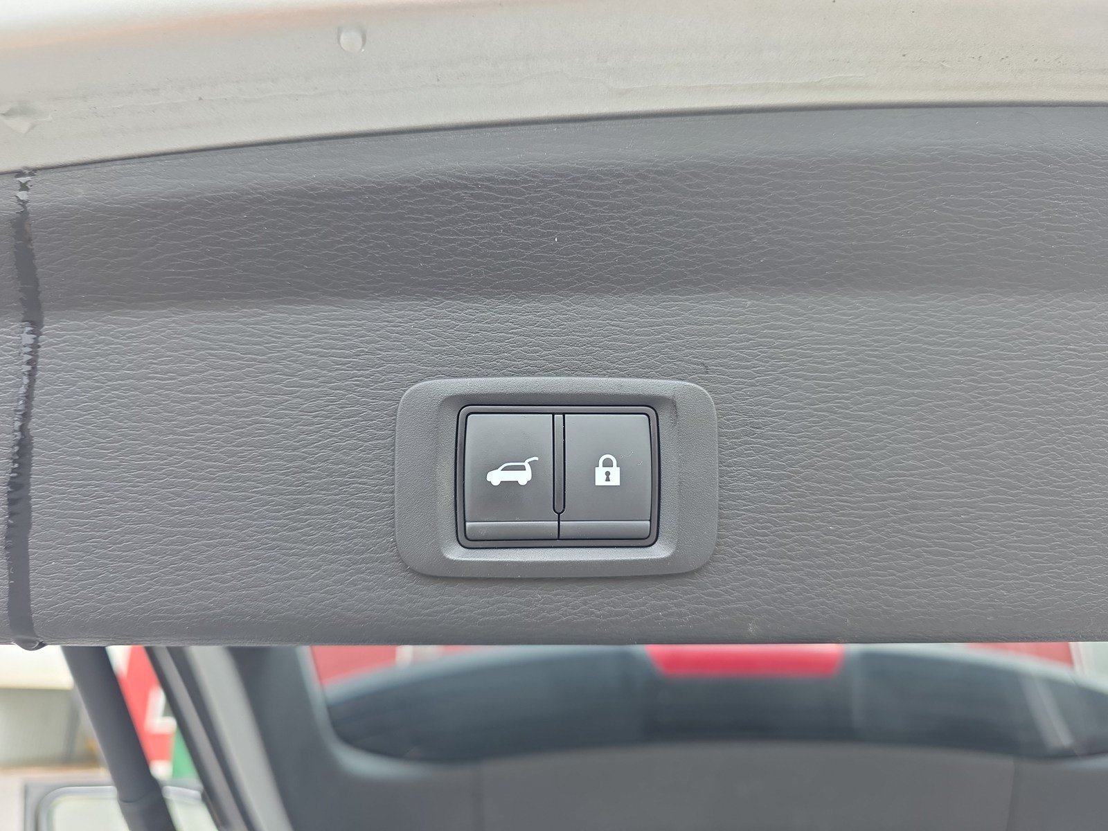 Used 2025 Mitsubishi Outlander SE AWD/4WD image 12