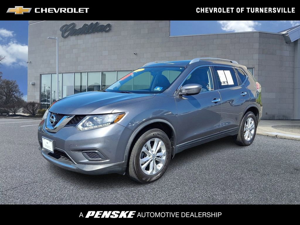 Used 2016 Nissan Rogue SV AWD/4WD image 1