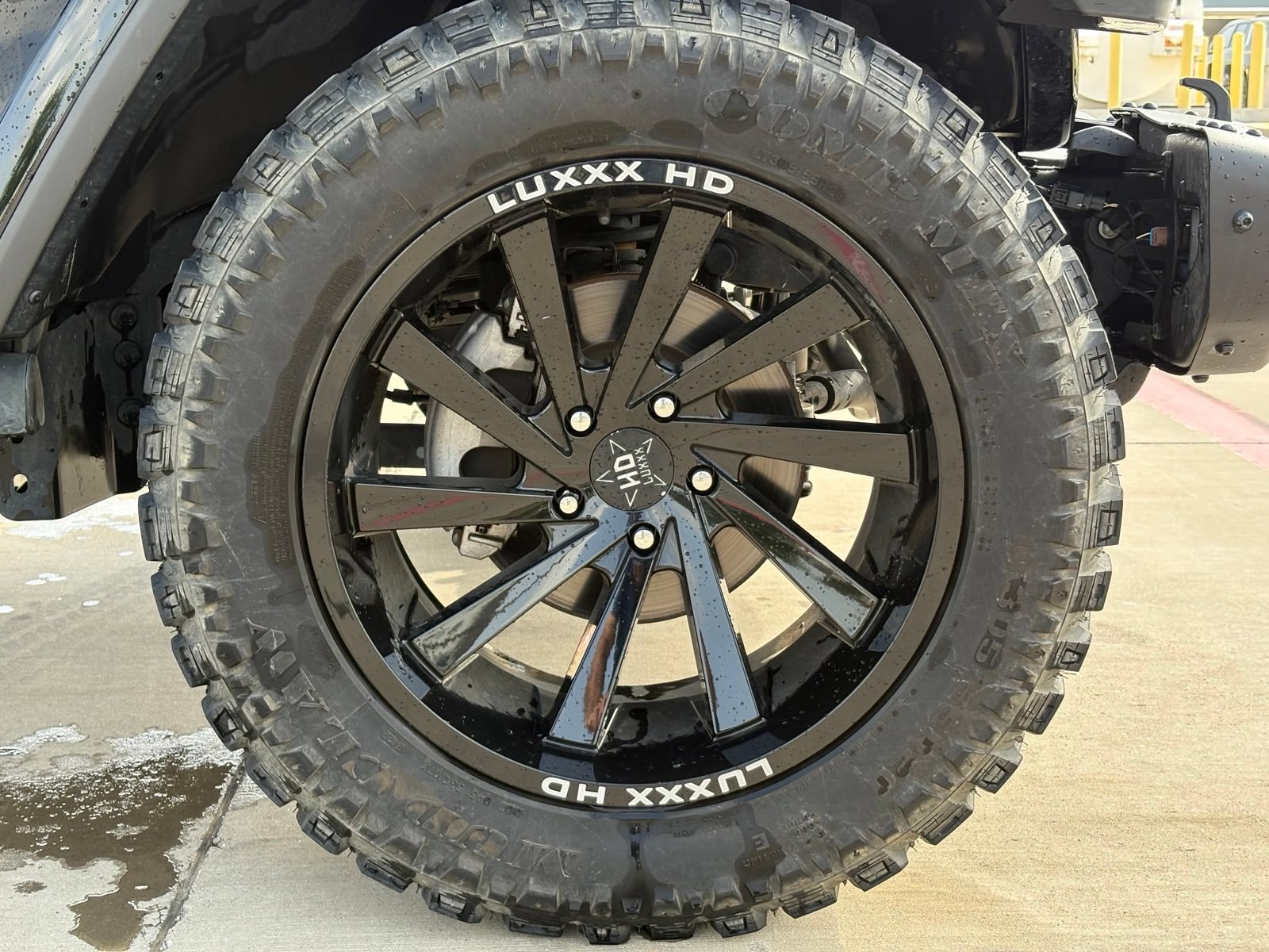 Used 2023 Jeep Wrangler Unlimited Sport AWD/4WD image 10