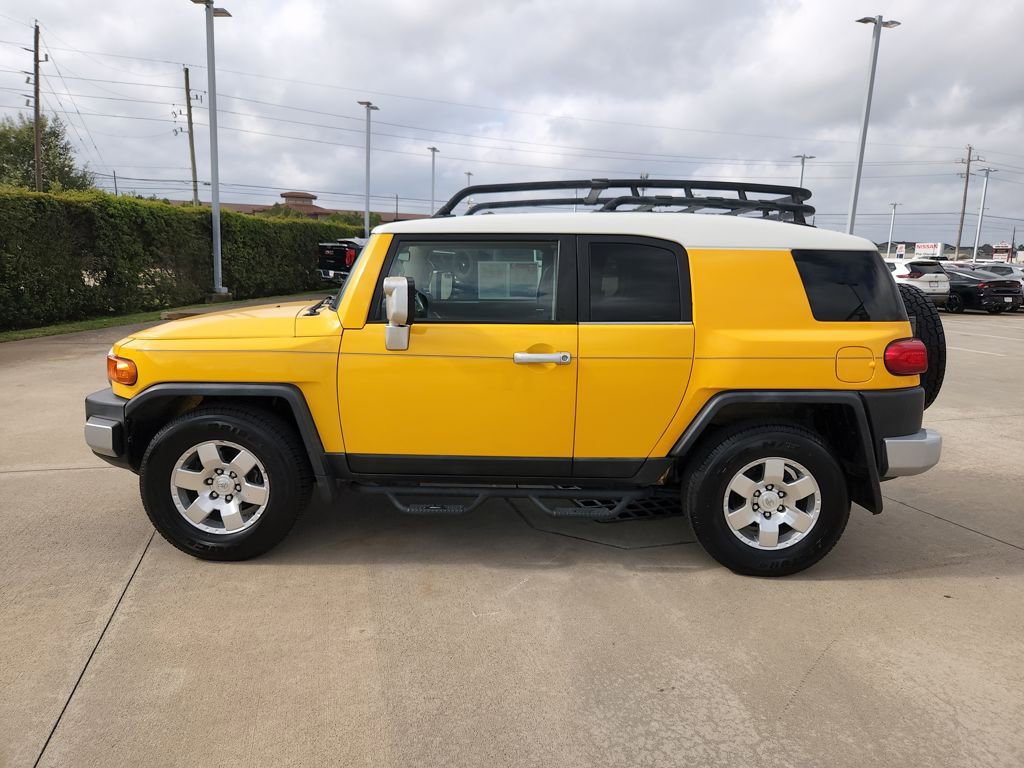 Used 2008 Toyota FJ Cruiser 2WD image 8